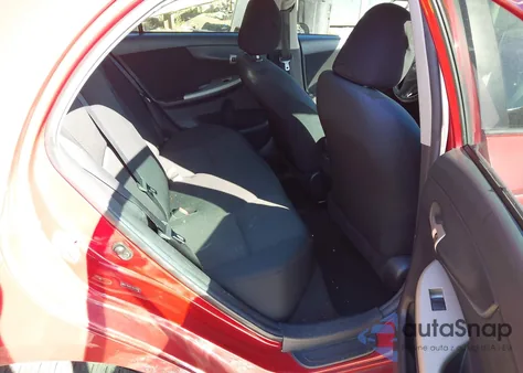 2010 Toyota Corolla S из США, поврежденный, VIN 2T1BU4EE1AC513452